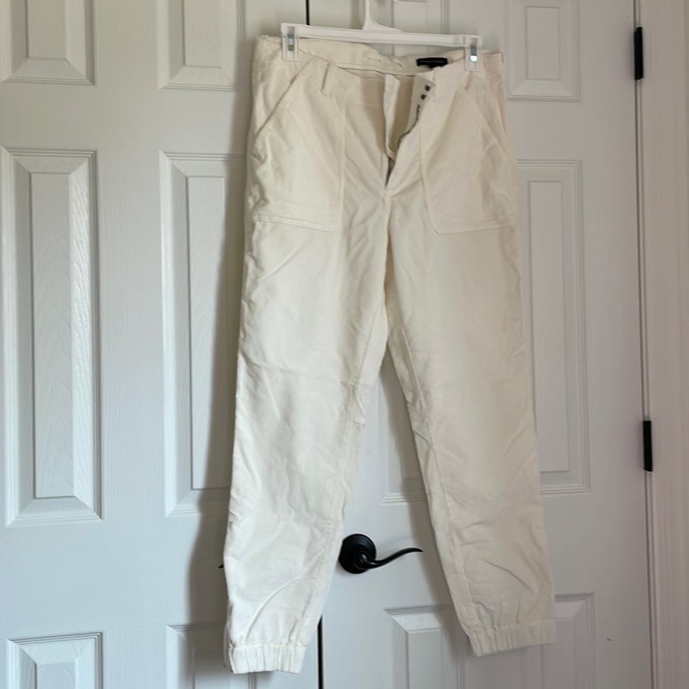 Banana Republic White Corduroy Joggers, 16L